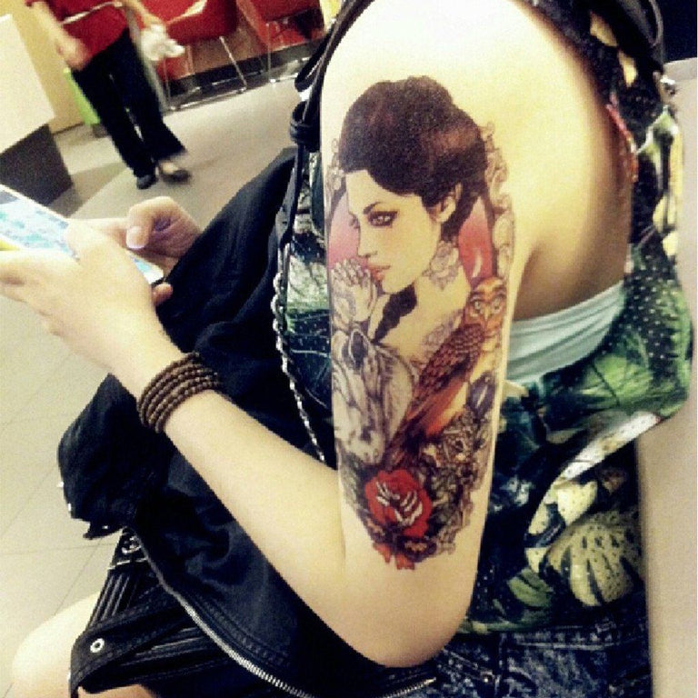 Tatouage éphémère : Woman Wolf - ArtWear Tattoo - Tatouage temporaire